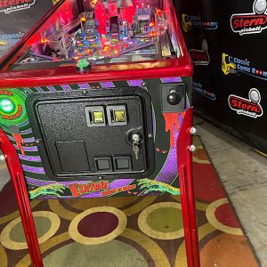 Elvira House of Horrors Limited Edition Pinball Machine - Image 5